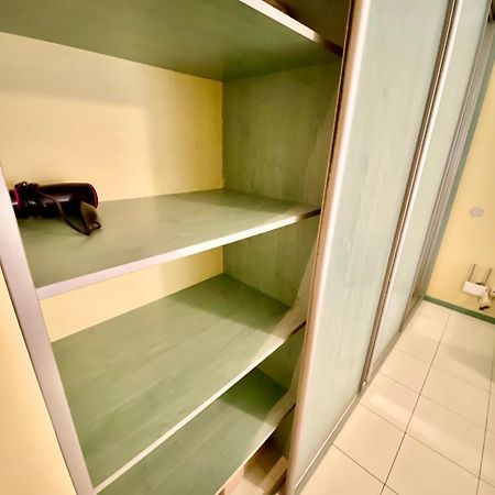 Апартаменти Біля Поштової Площі На Другому Поверсі Kijów Zewnętrze zdjęcie